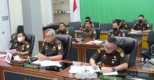 restorative_justice_kejati_sumut_hentikan_penuntutan_5_perkara_untuk_7_tersangka