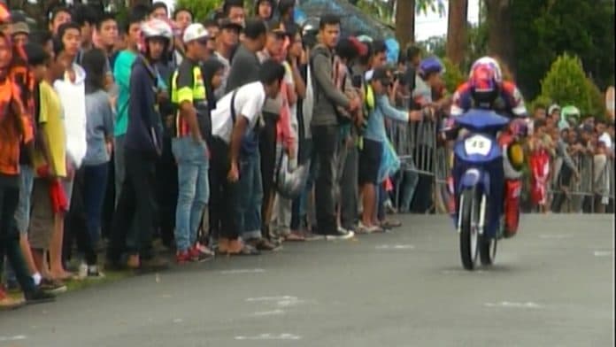reza_dan_fadil_juarai_simalungun_road_race_2019