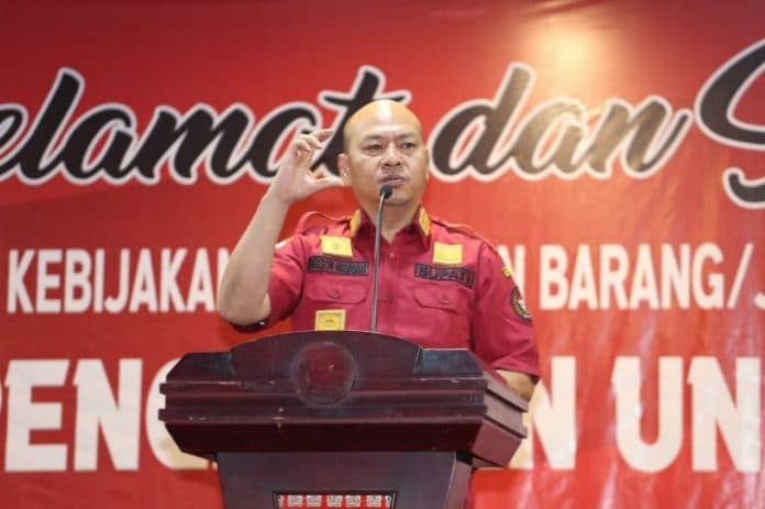 ribuan_pelaku_umkm_ada_di_taput_bupati_minta_pengadaan_dilakukan_secara_transparan