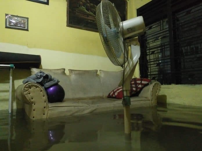 ribuan_rumah_terendam_air_di_kawasan_medan_area