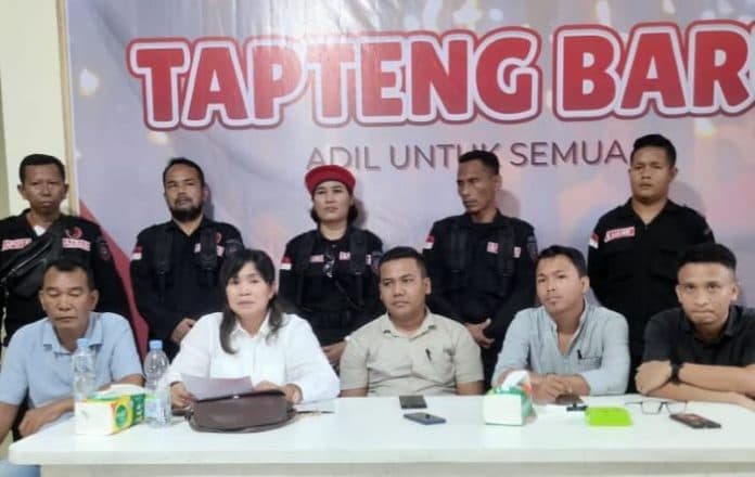 ribuan_warga_direncanakan_antar_masinton_mahmud_ke_kpu_tapteng_besok
