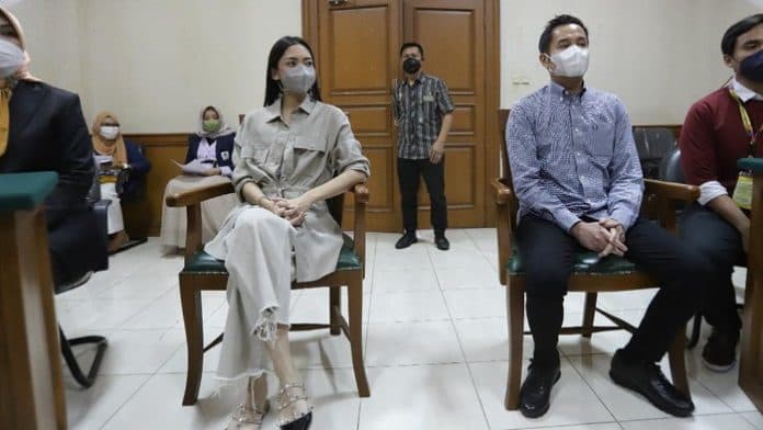 ririn_dwi_ariyanti_yakin_bisa_hidupi_tiga_anaknya
