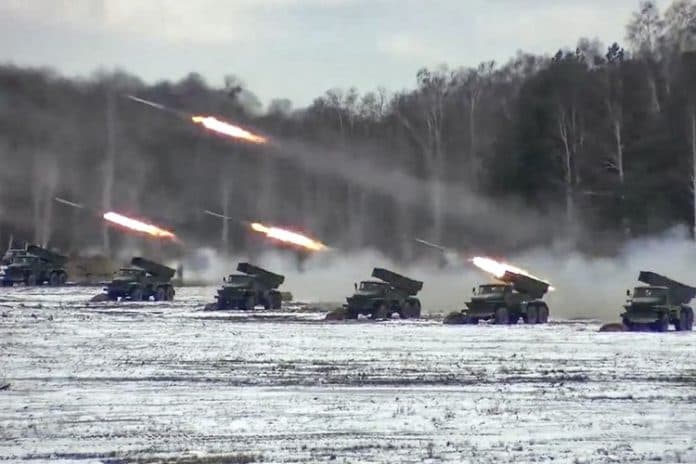 roket_rusia_hantam_ukraina_saat_zelensky_dan_pm_yunani_bertemu