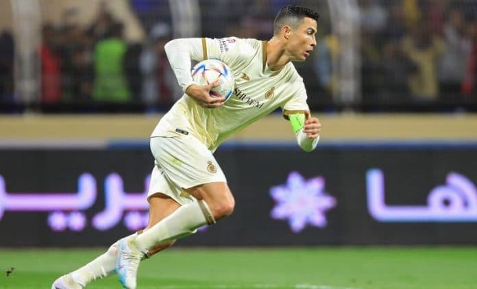 ronaldo_lewati_500_gol_di_liga_usai_cetak_4_gol_untuk_al_nassr