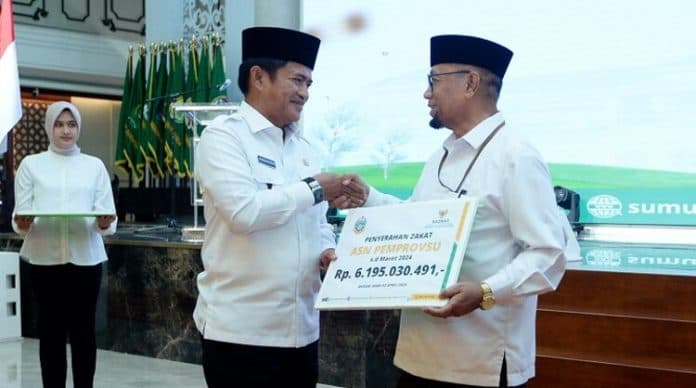 rp6_miliar_lebih_zakat_asn_pemprov_sumut_diserahkan_ke_baznas