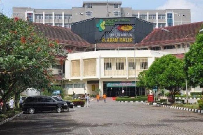 rs_adam_malik_bentuk_tim_tangani_pasien_terduga_pasien_hepatitis_akut
