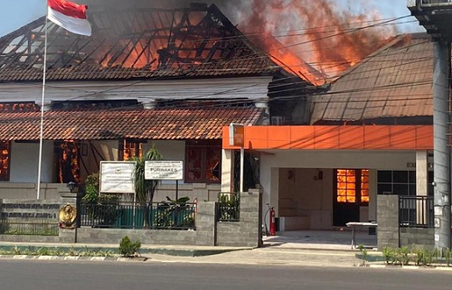 rs_salak_bogor_terbakar_obat_obatan_habis_dilalap_api
