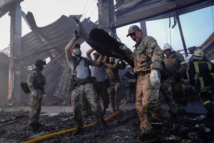 rudal_rusia_hantam_mykolaiv_ukraina_21_warga_tewas