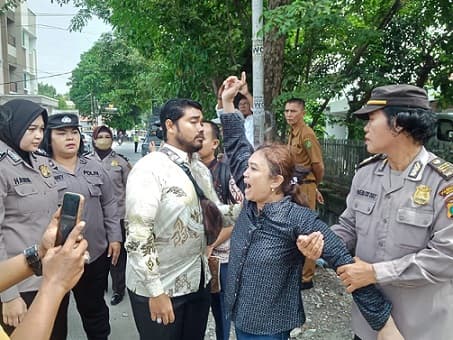 rumah_kliennya_dieksekusi_kuasa_hukum_eksekusi_ini_lucu