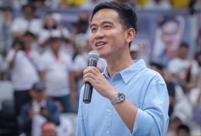 rumor_ibu_negara_mendorong_maju_cawapres_gibran_kata_siapa