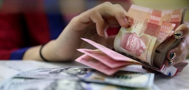 rupiah_menguat_paling_perkasa_di_asia_keluar_dari_rp15000
