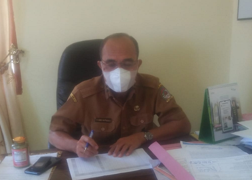 rusak_akibat_longsor_dan_badai_sdn_dan_smpn_di_toba_diperbaiki_juni_2022