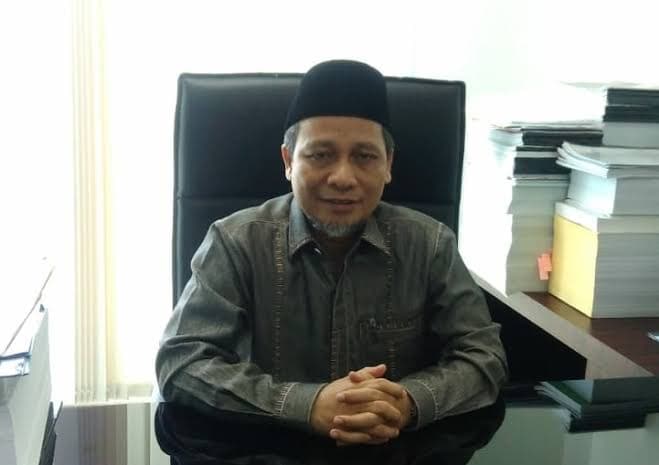 rusak_parah_dprd_medan_minta_pemko_segera_perbaiki_jalan_simpang_mabar