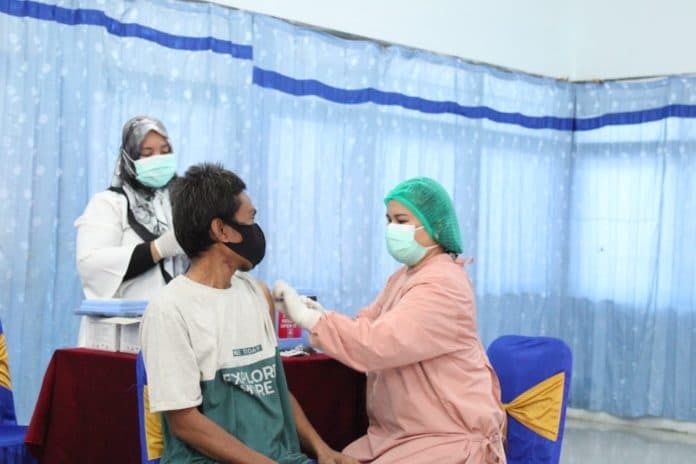 rutan_kelas_i_medan_targetkan_seluruh_warga_binaan_divaksin