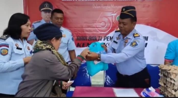 rutan_kelas_iib_kabanjahe_gelar_bakti_sosial_pemasyarakatan_peduli
