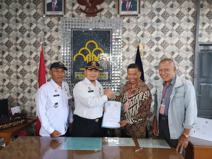 rutan_tanjung_pura_kerjasama_dengan_kom_terkait_penyuluhan_kerohanian_agama_kristen