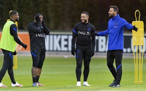 ruud_van_nistelrooy_resmi_jadi_pelatih_psv_eindhoven