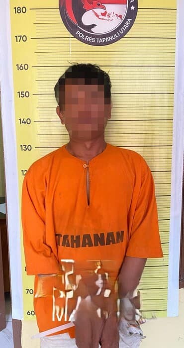 saat_ditangkap_pengedar_narkoba_bergulat_lawan_personel_polres_taput