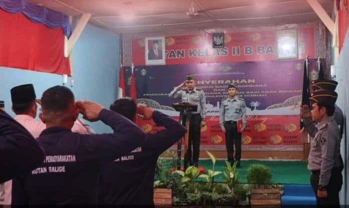 saat_idul_fitri_187_napi_rutan_balige_terima_remisi_khusus