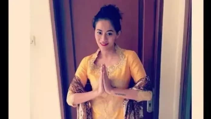 saat_operasi_sedot_lemak_aktris_nanie_darham_meninggal_dunia