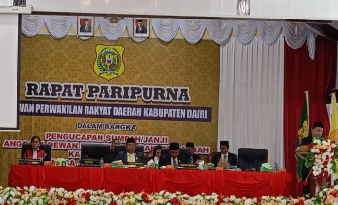 sabam_sibarani_dinonaktifkan_dari_jabatan_ketua_dprd_dairi