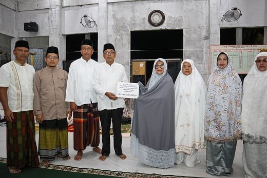 safari_ramadhan_1445_h_pemko_siantar_serahkan_bantuan_pembangunan_masjid