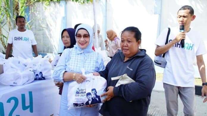 safari_ramadhan_bersama_bumn_plt_bupati_labuhanbatu_saksikan_pasar_murah