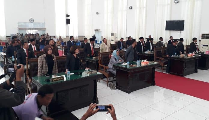 sah_dprd_siantar_usulkan_pemakzulan_ke_ma_ini_9_dugaan_pelanggaran_wali_kota
