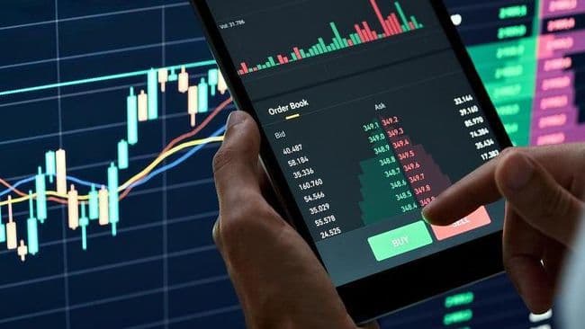saham_emas_melesat_di_hari_pelantikan_menteri_kabinet_merah_putih