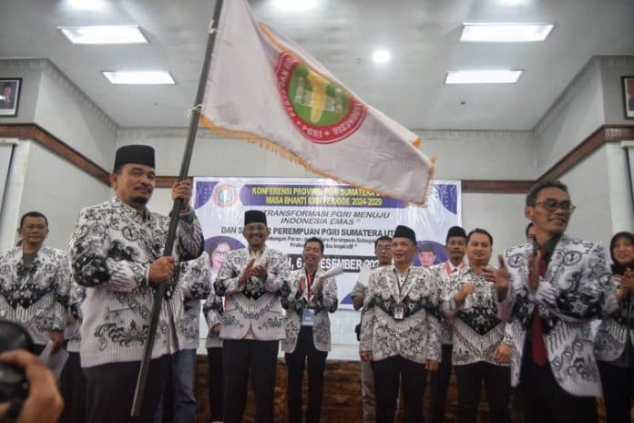 saiful_abdi_kembali_pimpin_pgri_sumut_periode_2024_2029