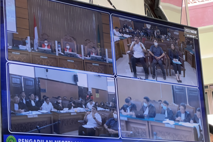 saksi_sebut_ricky_rizal_terima_rp200_juta_dari_rekening_brigadir_josua