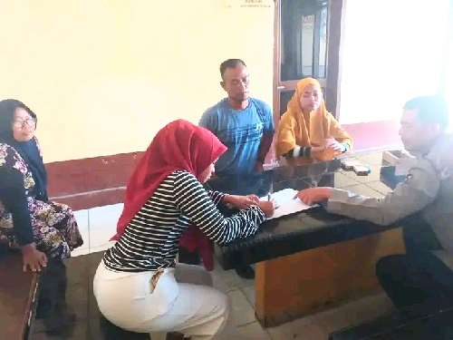 saling_sindir_di_medsos_berakhir_damai_di_polsek_medang_deras