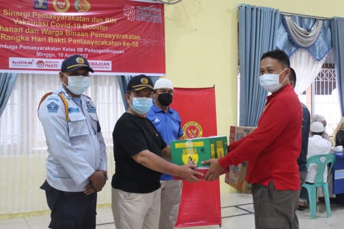 sambut_hari_bhakti_pemasyarakatan_ke_58_lapas_padangsidimpuan_dan_bin_vaksinasi_wbp