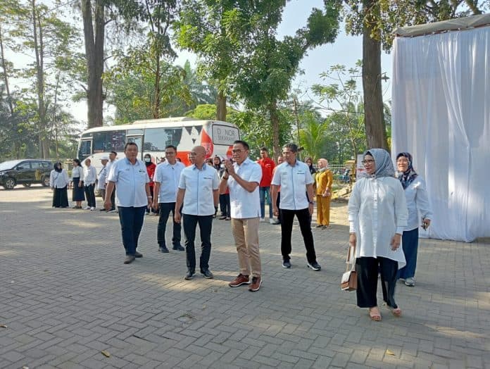 sambut_hut_dan_ramadhan_ptpn_2_bagikan_sembako_hingga_santuni_anak_yatim