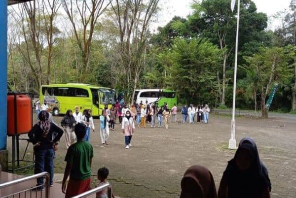 sambut_wisatawan_penutupan_medan_zoo_ditunda_usai_lebaran