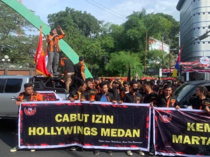 sapma_pp_sumut_kembali_geruduk_balai_kota_medan_soal_kasus_holywings