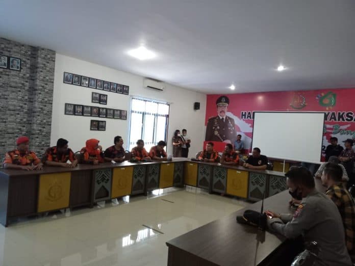sapma_pp_unjukrasa_kejari_simalungun_janji_serius_usut_kkn_di_disdik