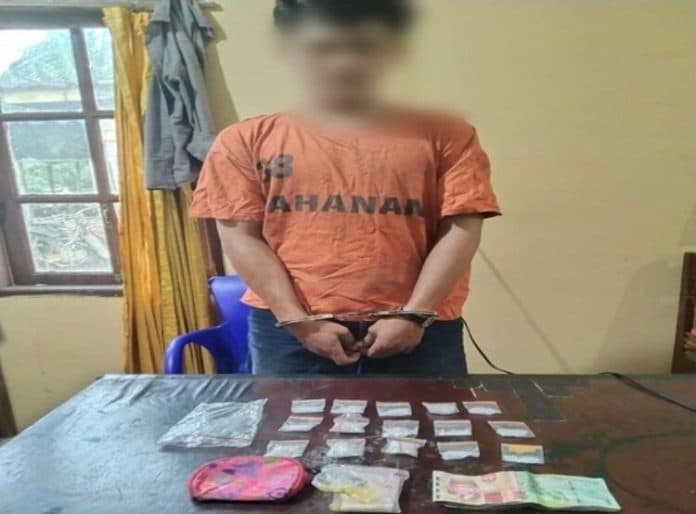 sat_narkoba_simalungun_ringkus_pengedar_siputih_dari_bandar