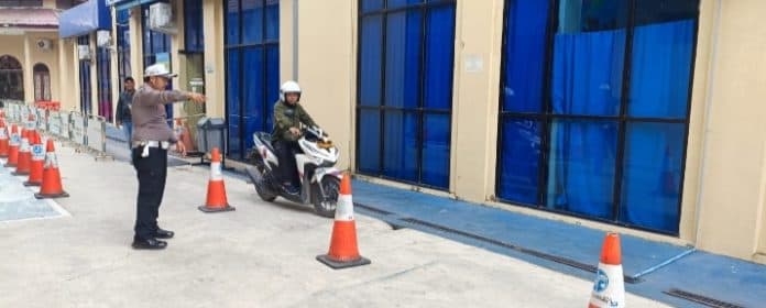 satlantas_polres_tanjungbalai_berikan_bimbel_gratis_bagi_pemohon_sim