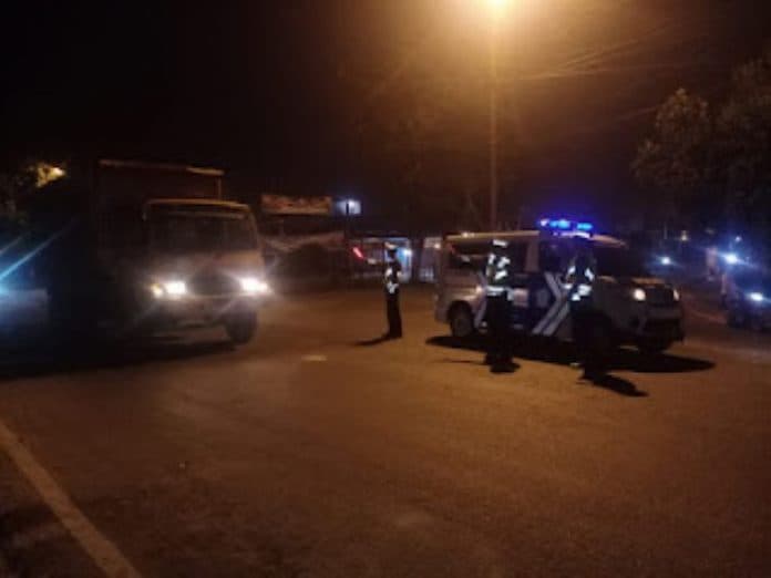satlantas_polres_tebing_tinggi_gelar_patroli_blue_light