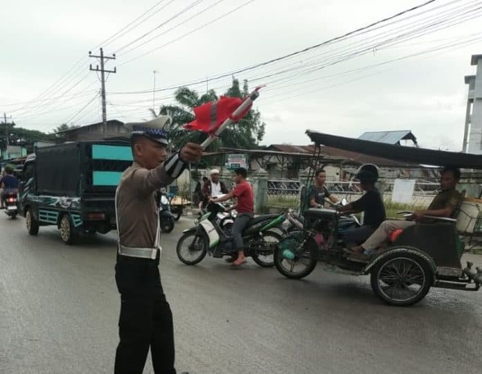 satlantas_tanjung_balai_intensifkan_patroli_sore_demi_keselamatan_pengguna_jalan
