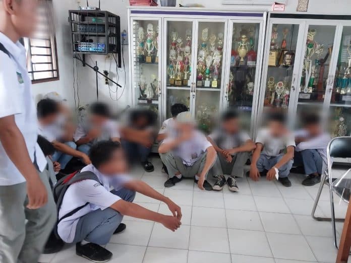 satpol_pp_batu_bara_jaring_17_pelajar_saat_jam_belajar