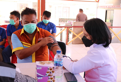 sebanyak_367_wbp_lapas_klas_iia_pematangsiantar_divaksinasi_booster