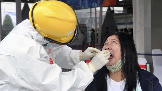 sebanyak_723_wni_di_luar_negeri_positif_corona_372_sembuh