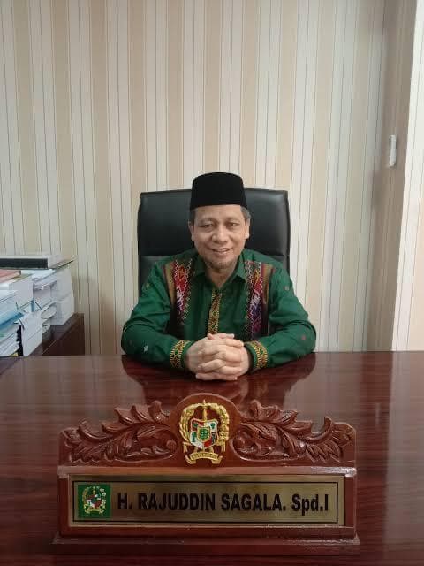 sebelum_ada_penempatan_dprd_minta_disdik_medan_jangan_pecat_guru_honorer