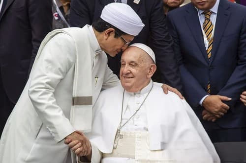 sebelum_tinggalkan_indonesia_ada_3_pesan_paus_fransiskus