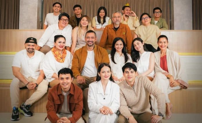 sebuah_refleksi_cinta_dan_komitmen_film_yakin_nikah_diadopsi_dari_serial_youtube