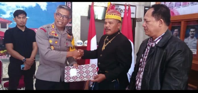 sebut_suku_pakpak_terbodoh_dua_pemilik_akun_fb_dilaporkan