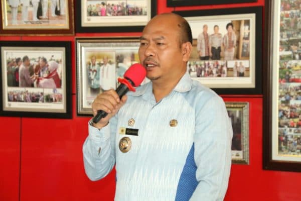 sedikitnya_70_orang_terpapar_covid_19_ini_keputusan_bupati_taput_soal_pesta_adat