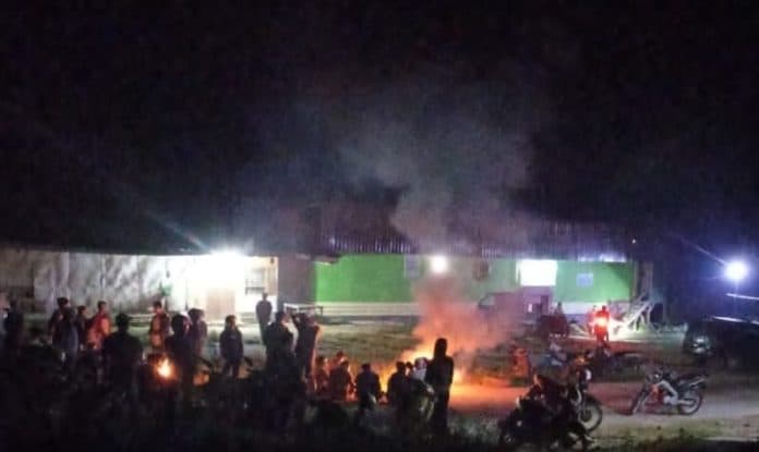 sejumlah_cafe_malam_di_jalan_ring_road_dairi_nyaris_diamuk_massa